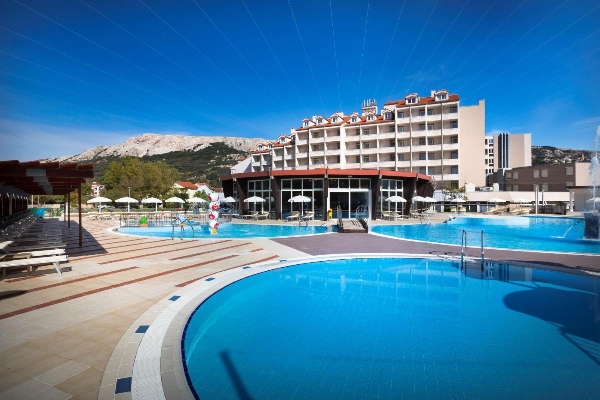 Sunny Baska Hotel By Valamar, Ex Corinthia Exterior photo